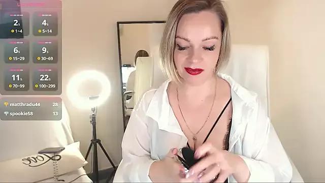 Freechat Tilly_Eliot on StripChat