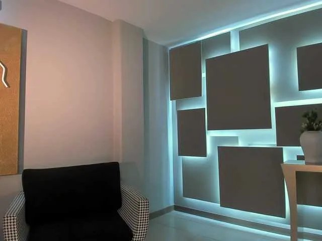 AlinaKravitz on BongaCams