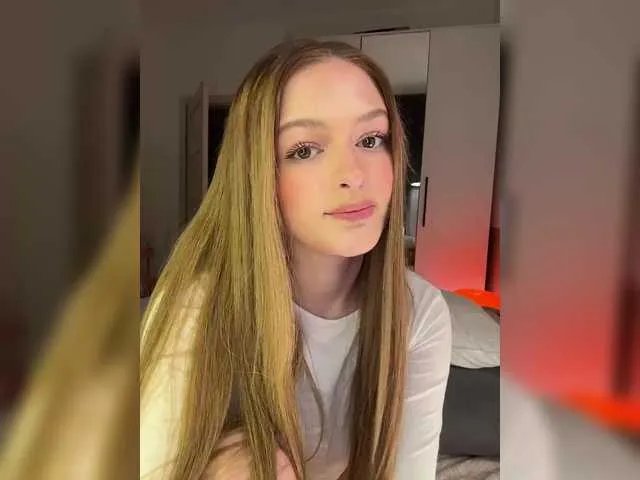 mandarinkaa on BongaCams