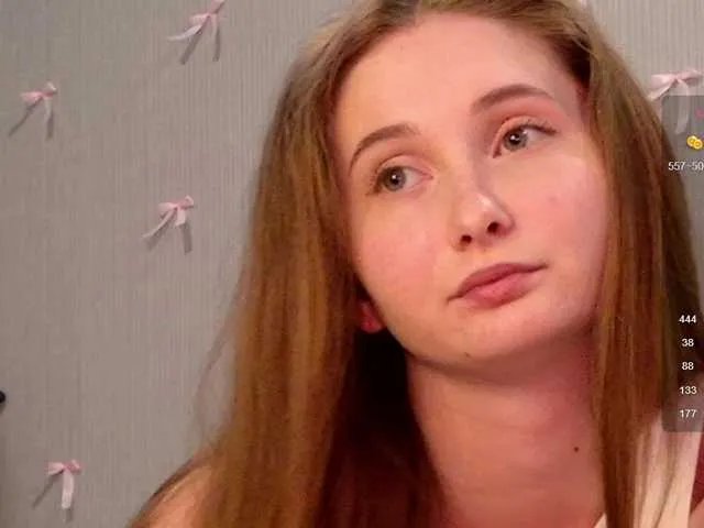 PeachGirl on BongaCams