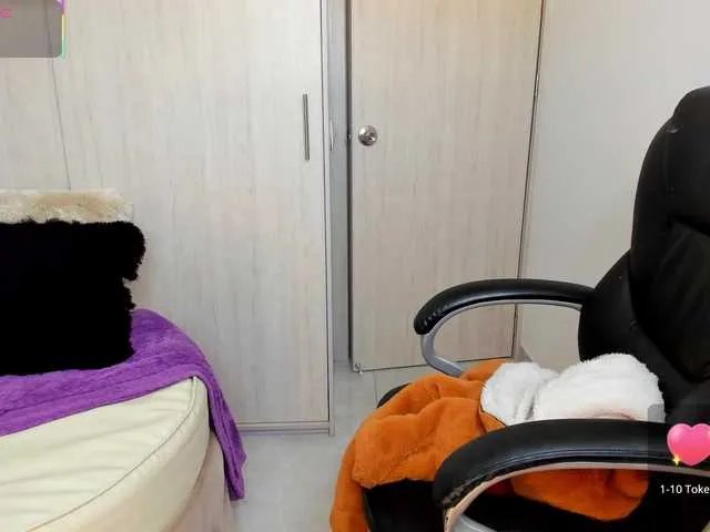 Offline StacyConner on BongaCams