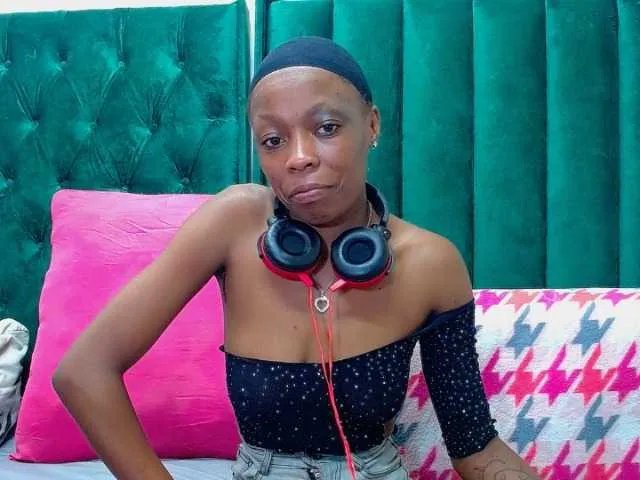 TEAMO2000 on BongaCams