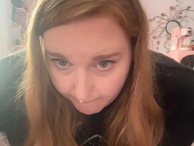 thickgingergoddess on BongaCams