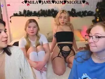 _ramune_ — MAKE ASS RED #strapon #lesbian #shy #blonde #braces [67 tokens left]