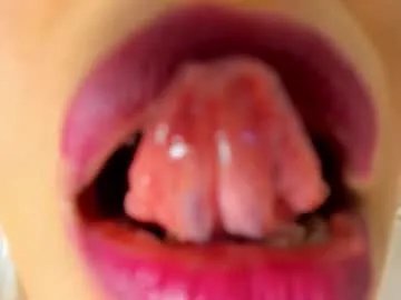 anthonelaa__ on Chaturbate