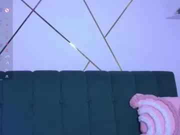 b3llaspring — Ur fav big boobs here!  #spit #slim #legs #lush #blonde