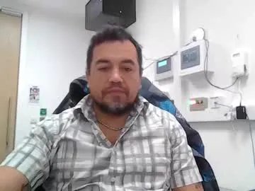 Chaturbate edwill13 is Freechat edwill13 — Edwill13's #daddy #pantyhose #latino #feet #mature #chest