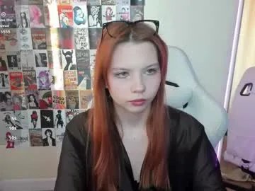 embervexen — GOAL: Air kiss [13 tokens remaining] welcome !go fin #nonude #ginger #18 #shy #new