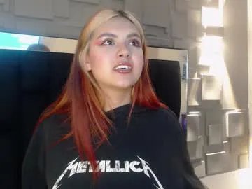 fabzy_fab — GOAL: show ass + spank ass [34 tokens remaining] Welcome to my room! #new #18 #latina #slim #natural #c2c