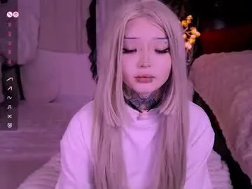 Freechat lein_bone on Chaturbate