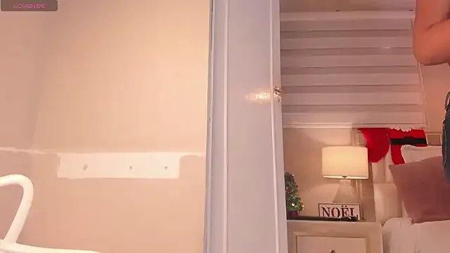 _emily__st on StripChat