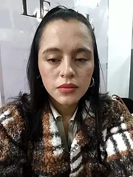 ALEJA__22 on StripChat