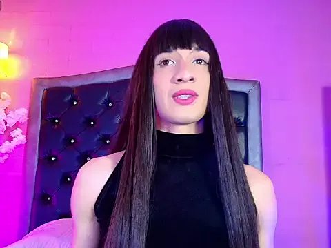 AlexiaHearts on StripChat