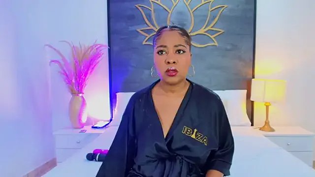 AlisonTravis on StripChat