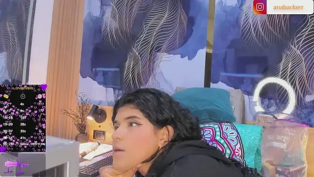 Anabacker01 on StripChat