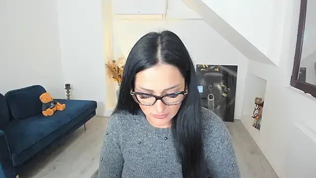 AnyaEvy — show and suck my feet