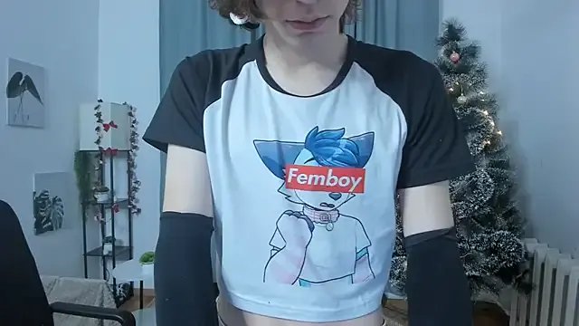 AvenGlow on StripChat