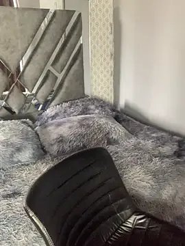 StripChat Daniela_Pink is Freechat Daniela_Pink — FINGERS INSIDE