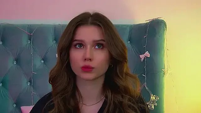 Freechat DianaVert on StripChat