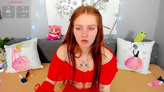 Evarey_ on StripChat