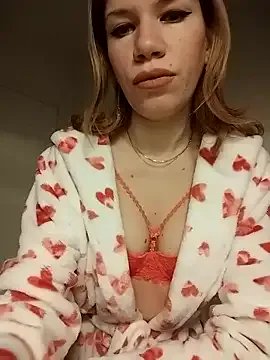 EvyLure — Happy Wednesday!