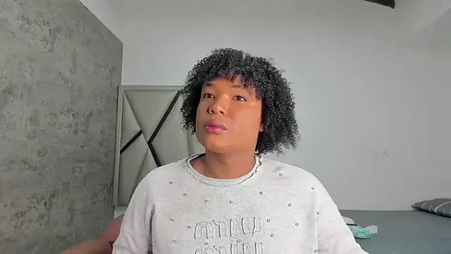 Harmony-01 on StripChat