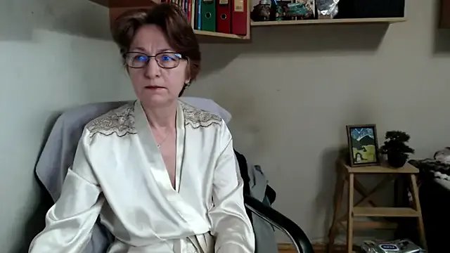 katemodel on StripChat