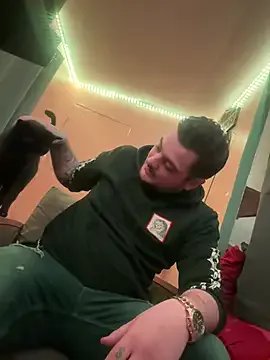 latenightguy on StripChat