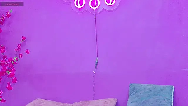 Lunamistyc — Naked + Dance +  