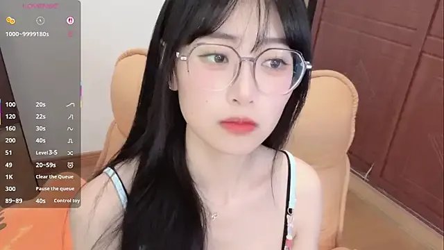 Nice2C- on StripChat