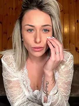 petrouchkaaa_ on StripChat