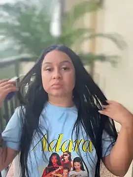 Freechat Pretty_Isadora on StripChat