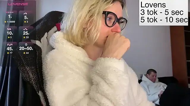Sexy_Sweets on StripChat