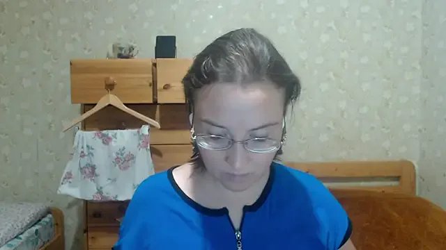 Freechat Smart_Rose on StripChat