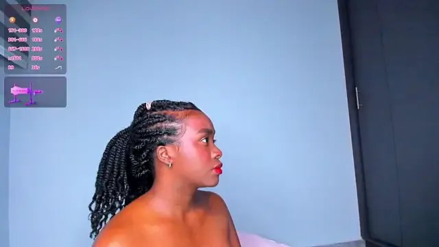 Sofi_Smiley on StripChat