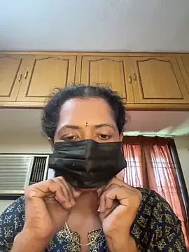 TeddyLover5 on StripChat