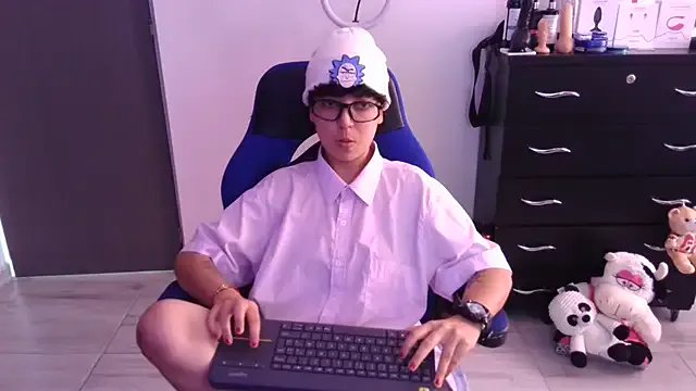 thomascooper7 on StripChat